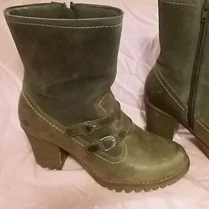 Boots💗💗💗💗💗